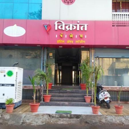 Hotel Vikrant Palace Solapur Zewnętrze zdjęcie